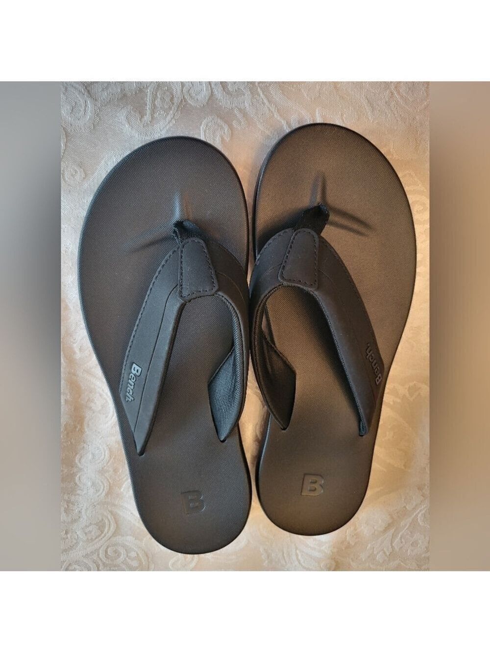 Bench Flip Flops, Black, Size 6, NWOT